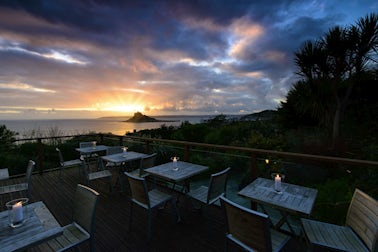 Mount Haven Restaurant | Top 5 Romantic Spots In Cornwall